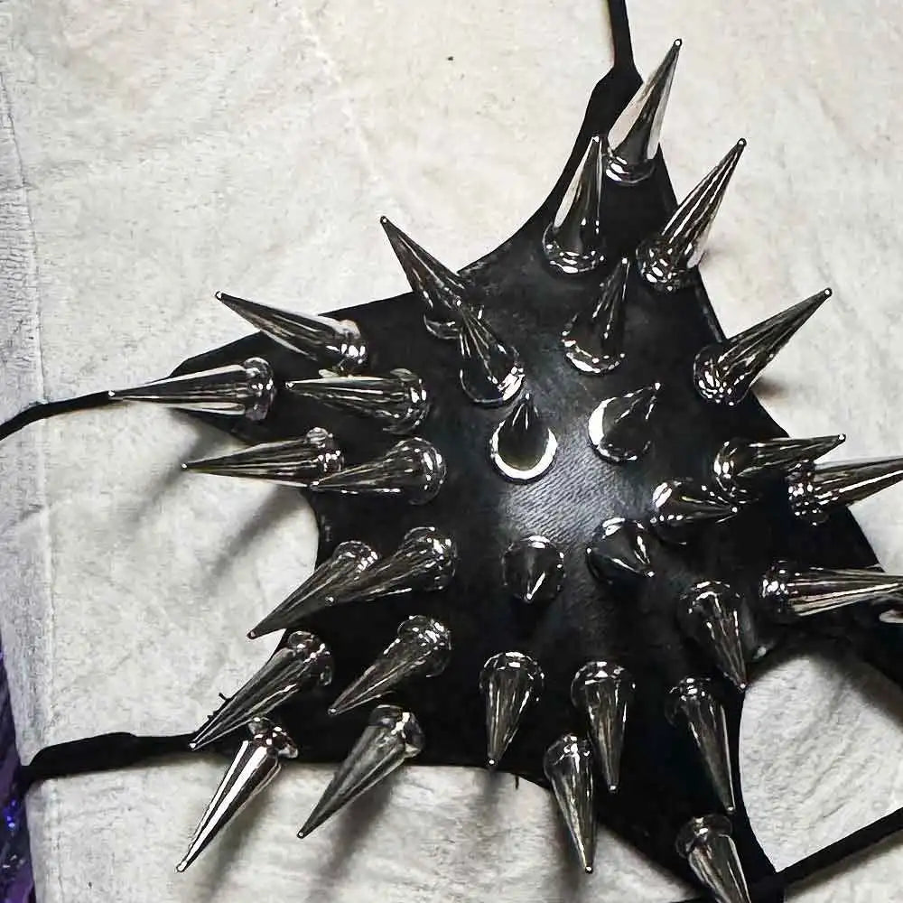 Women's Y2K Goth Top Emo Clothing Gothic Crop Tank Tops with Spikes Punk Rock for Teens Spiked Studded ALT Rave Festival Grunge